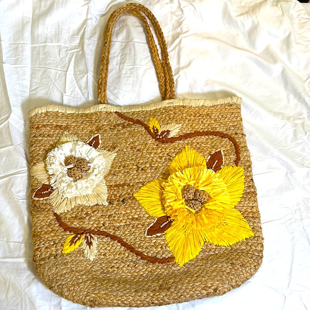 Chicos summer tote